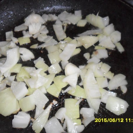 Krok 3 - Gulasz z wątróbki wieprzowej foto