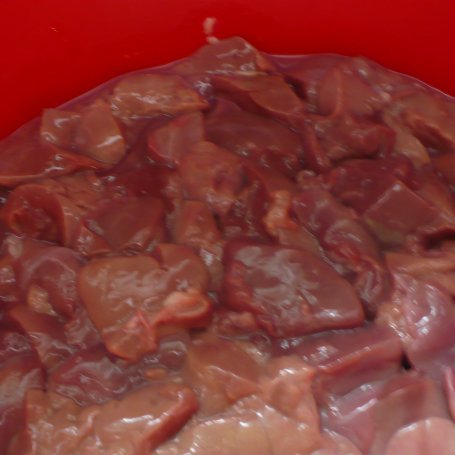 Krok 2 - Gulasz z wątróbki foto