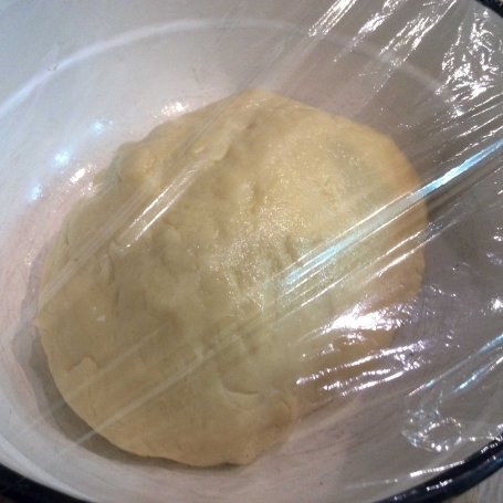 Krok 1 - Gwiazda drożdżowa z makiem i nutą pomarańczy foto