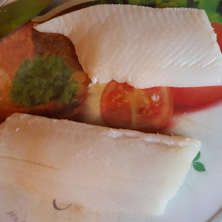Krok 1 - Halibut w panierce z purée ziemniaczanym i sałatką foto
