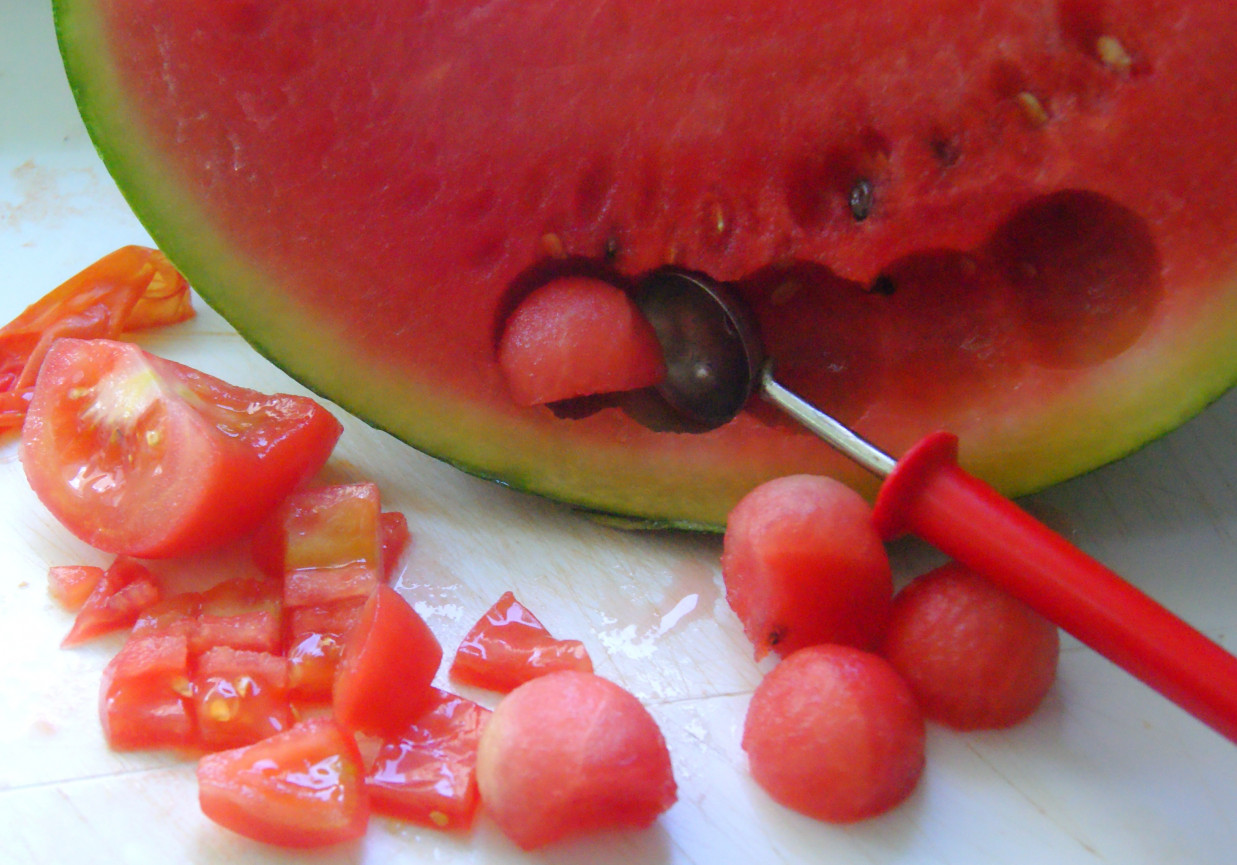 Halibut z salsą pomidorowo-arbuzową foto
