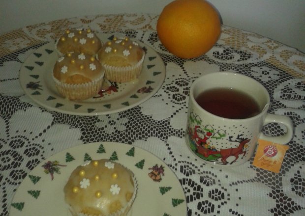 Fotografia przedstawiająca Herbaciane muffiny pomarańczowo-imbirowe