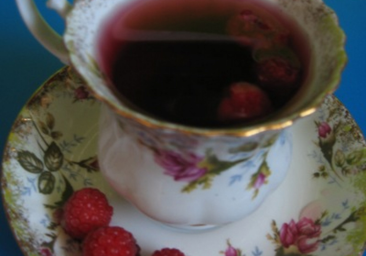 Herbata malinowa z cukrem foto