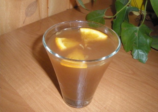 Fotografia przedstawiająca Herbata pomarańczowo-kokosowa