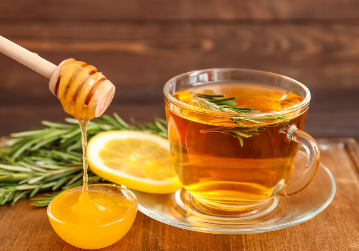 Herbata z różą i rozmarynem foto