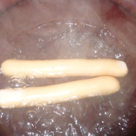 Krok 1 - Hot dog z parówką z  szynki foto