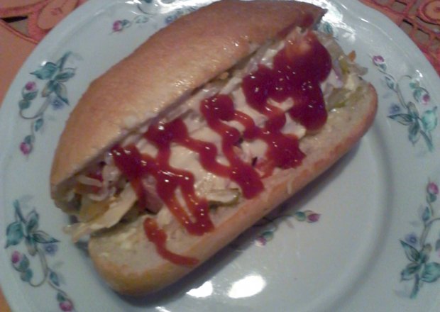 Fotografia przedstawiająca Hot - dog