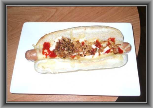 Fotografia przedstawiająca Hot Dogi