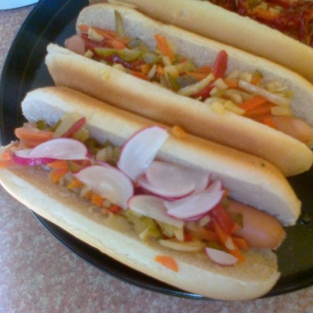 Krok 2 - Hot-dog z rzodkiewką foto