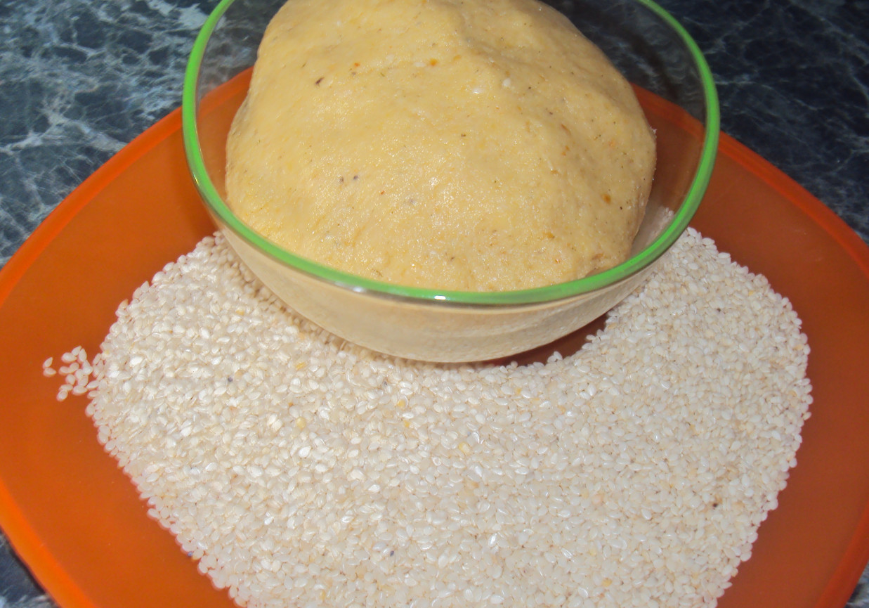 Hummus- pasta z ciecierzycy foto