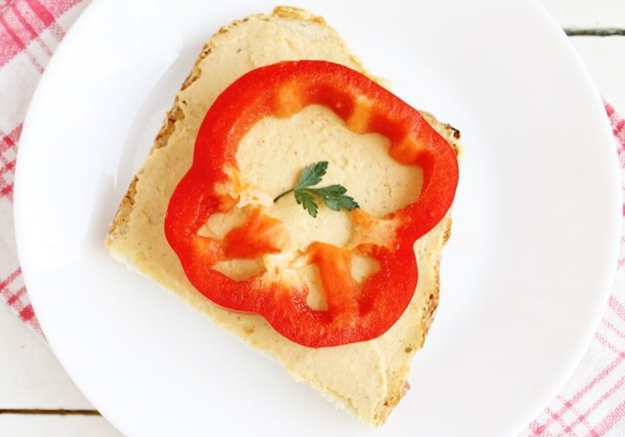 Hummus – pyszny smak i afrodyzjak zaklęty w paście z ciecierzycy foto