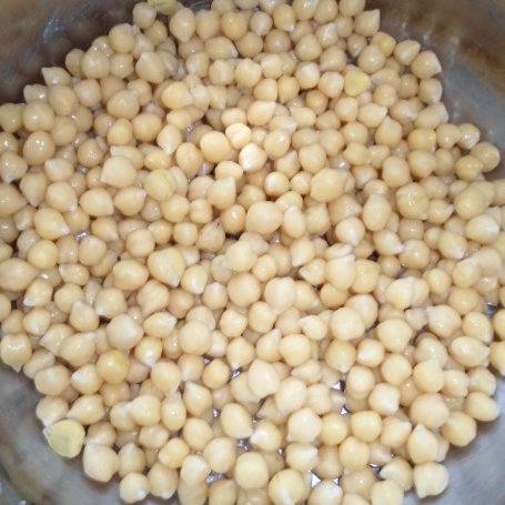 Krok 2 - Hummus z czarną pastą sezamową tahini foto