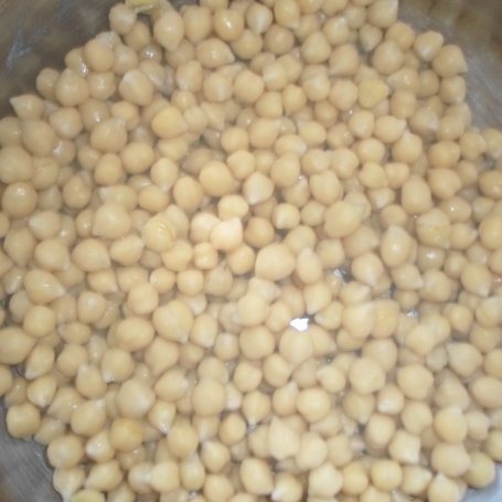 Krok 3 - Hummus z czarną pastą sezamową tahini foto
