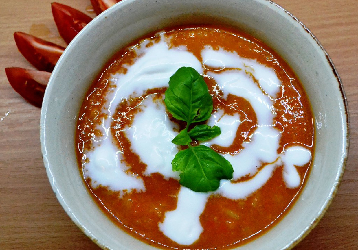 „Indyjska” pomidorowa z ryżem foto