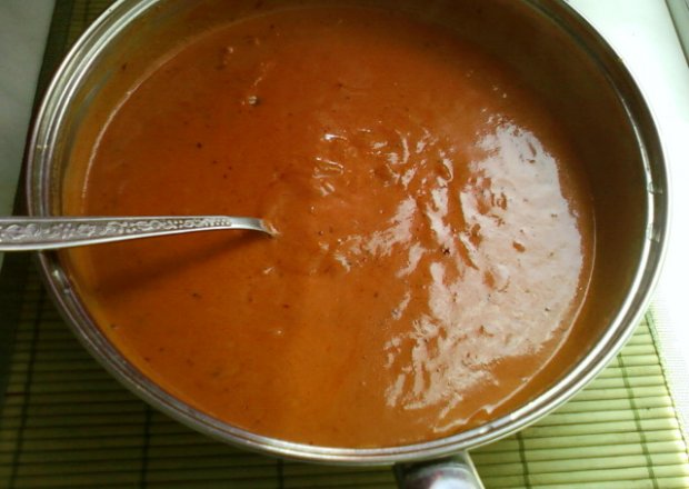 Fotografia przedstawiająca Indyjski sos curry - pomidorowy