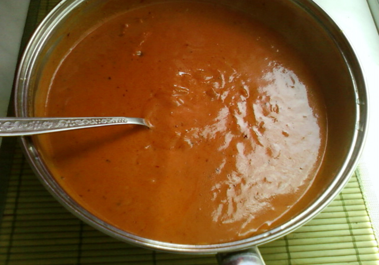 Indyjski sos curry - pomidorowy foto