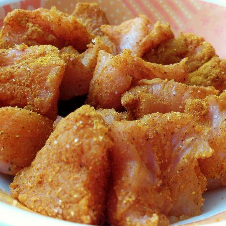 Krok 1 - Indyk w sosie curry z pomidorami foto