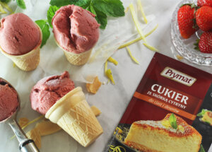 Jak zrobić domowe lody truskawkowe? foto