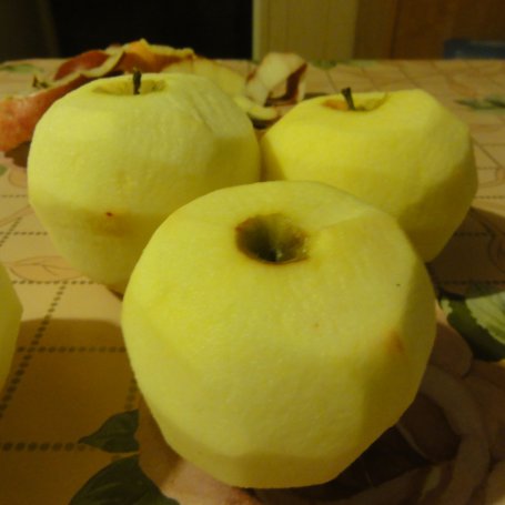 Krok 1 - Jabłka pod pierzynką z kruszonki foto