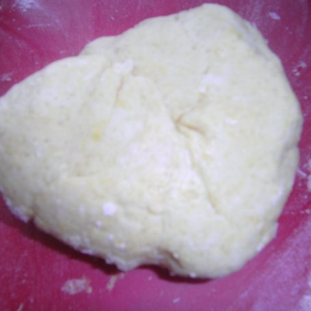 Krok 1 - Jabłko w koszulce z ciasta kruchego foto