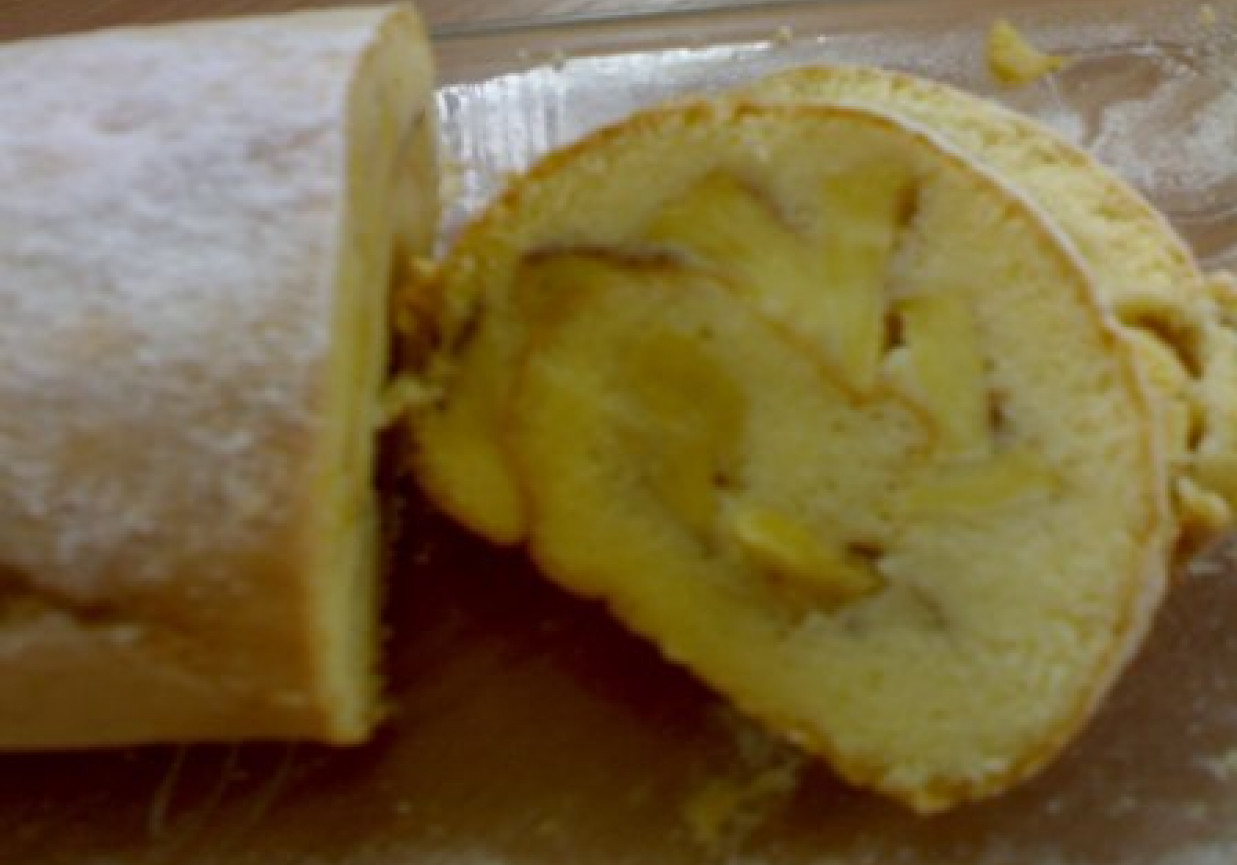 jabłkowa rolada z cynamonem foto