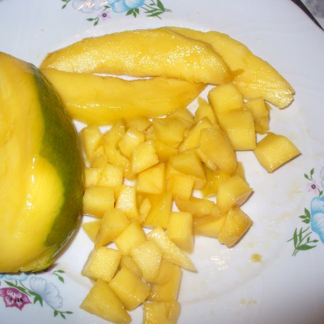 Krok 2 - Jaglana kasza z mango i bazylią  foto