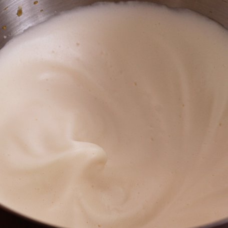 Krok 2 - Jagodowa pianka torcik foto