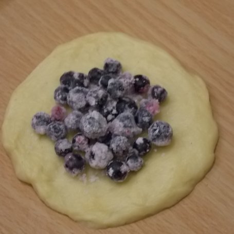 Krok 5 - Jagodzianki babeczki foto