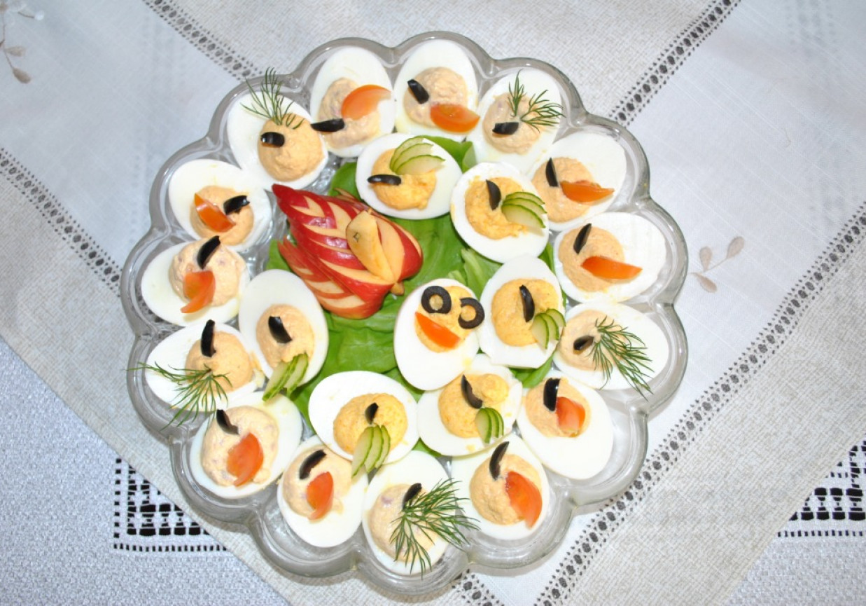 Jaja faszerowane z tuńczykiem foto