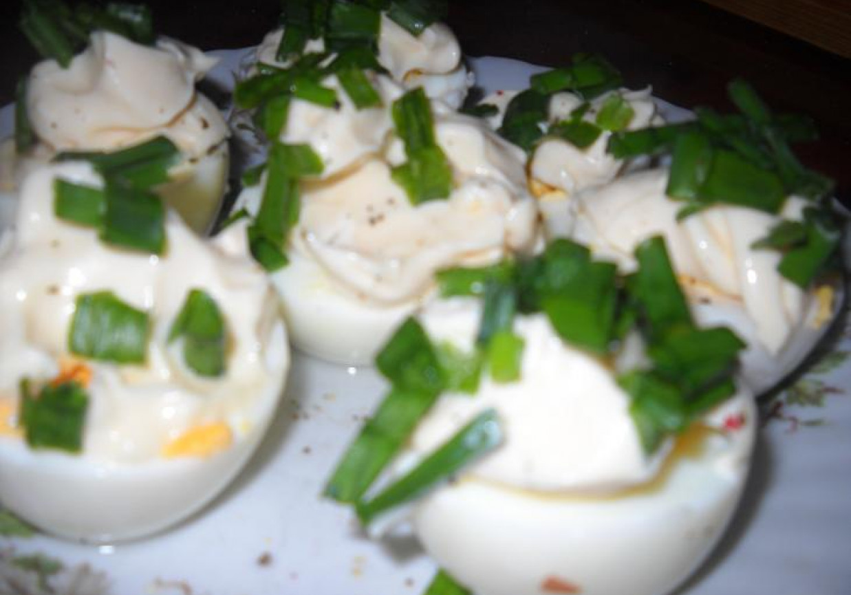 Jajeczka w majonezowej kołderce foto