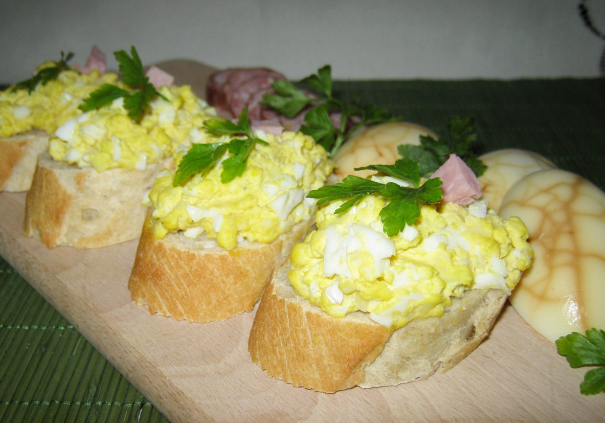 Jajeczna pasta na kanapki DoradcaSmaku.pl