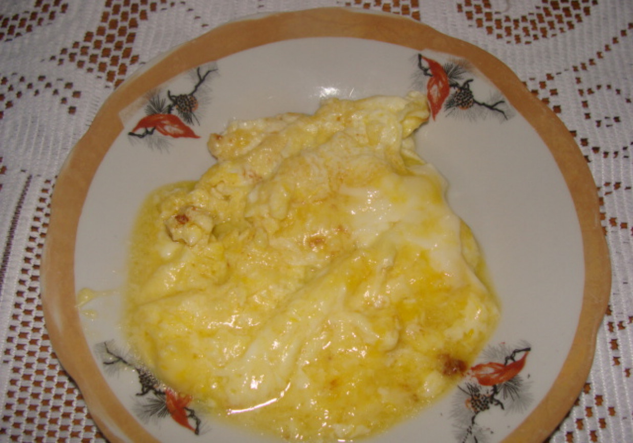 jajecznica z serem żółtym foto