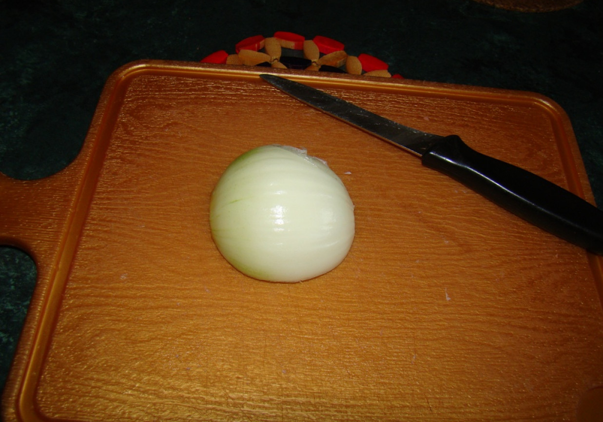 Jajecznica z szynką i cebulką foto