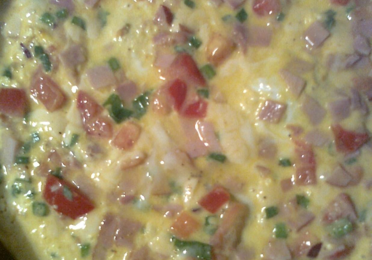 jajka na kolorowo a la omlet foto