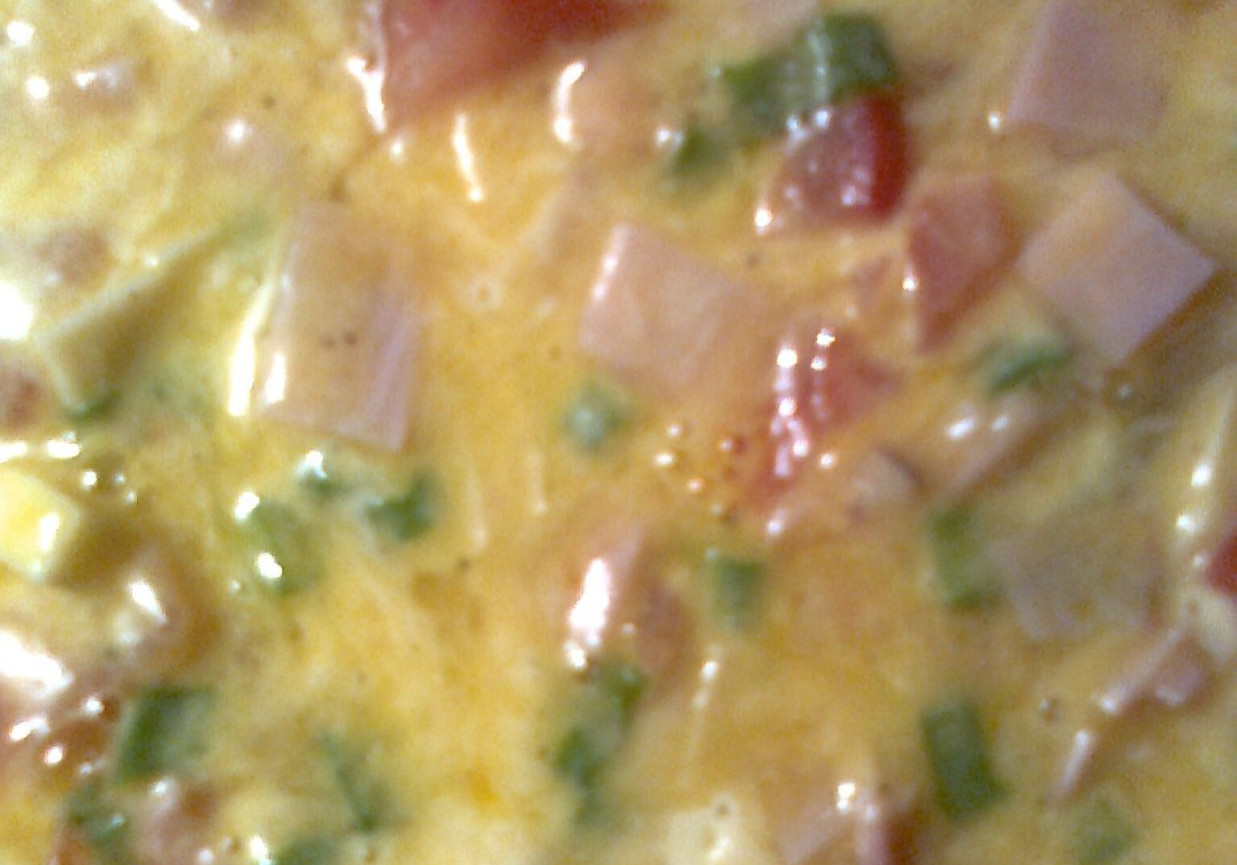 jajka na kolorowo a la omlet foto