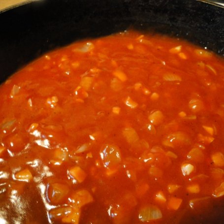 Krok 3 - Jajka sadzone w sosie pomidorowym foto