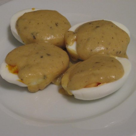 Krok 5 - Jajka w sosie musztardowo-koperkowym lub musztardowo-ziołowym foto