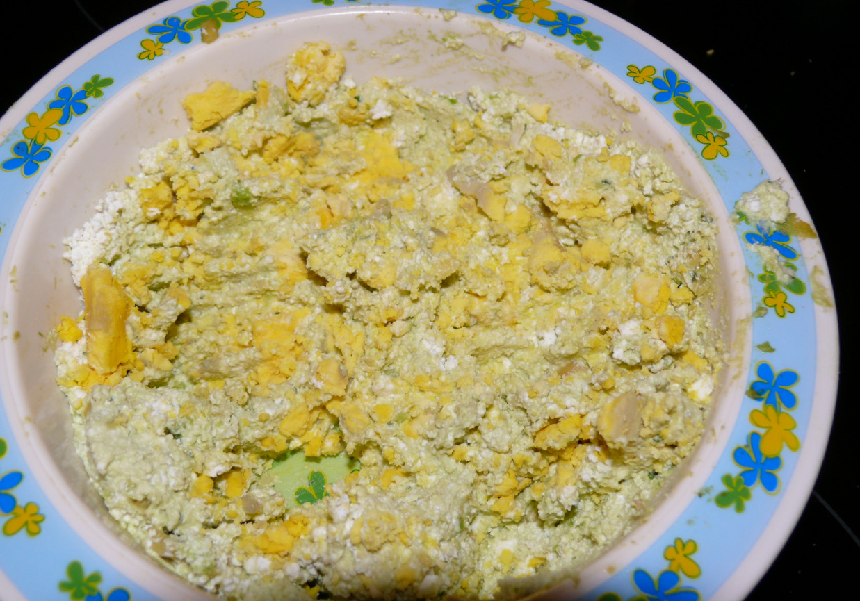 Jajka z awokado foto