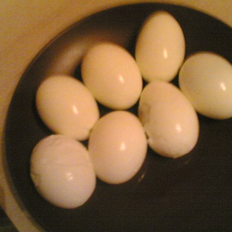 Krok 1 - Jajka z farszem serowym. foto