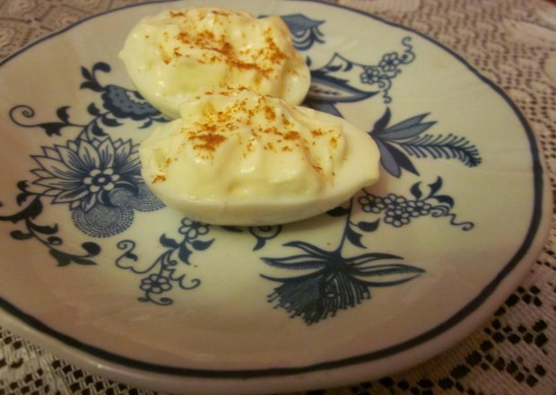 Fotografia przedstawiająca jajka z majonezem