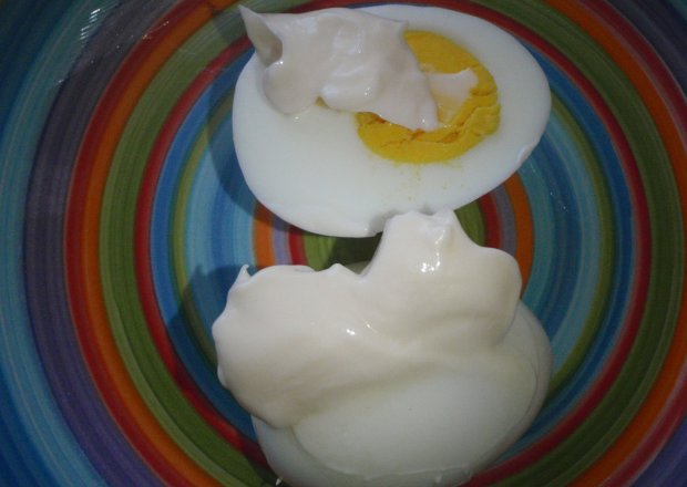Fotografia przedstawiająca jajko gotowne