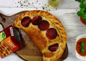 Jak przygotować ciasto na pizzę? + Przepis na calzone. foto