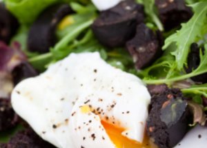 Jak przygotować jajka w koszulkach? foto