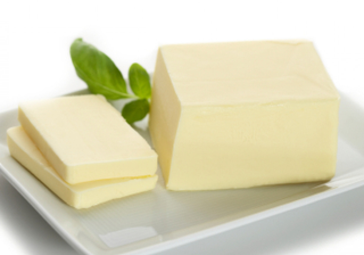 Jak sklarować masło?