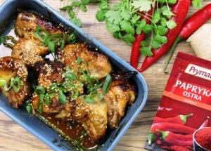 Jak zrobić miodowo-imbirowe skrzydełka z kurczaka? foto