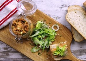 Jak zrobić pastę kanapkową z makreli? foto