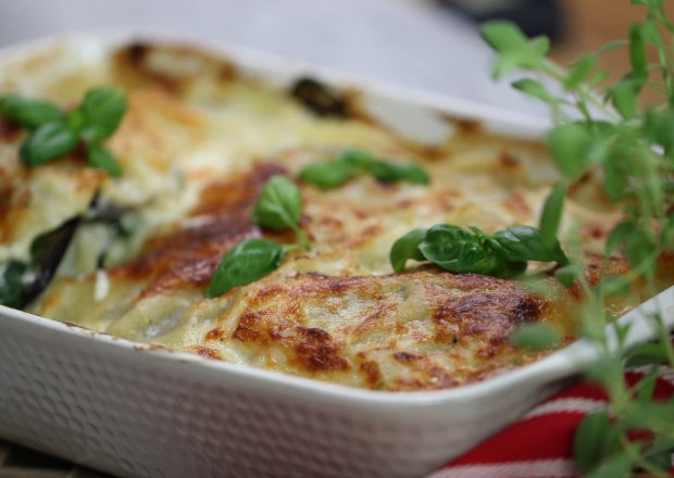Jak zrobić warzywną lasagne? Obejrzyj video! foto