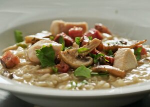 Jak zrobić włoskie risotto z kurczakiem i grzybami? foto