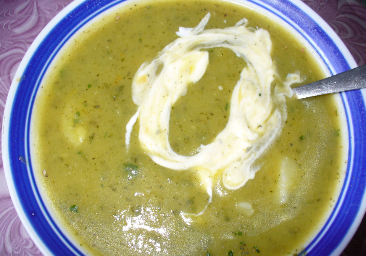 Jarmużowy krem  - zupa foto