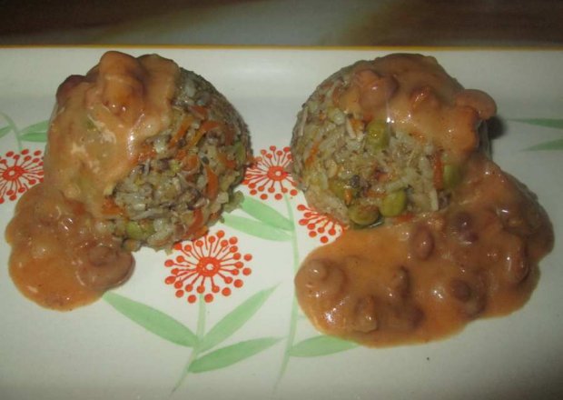 Fotografia przedstawiająca Jarskie risotto z sosem grzybowym